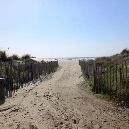 Raisin D'or, T2, Parking, Piscine