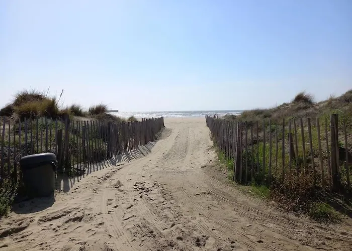 Raisin D'or, T2, Parking, Piscine