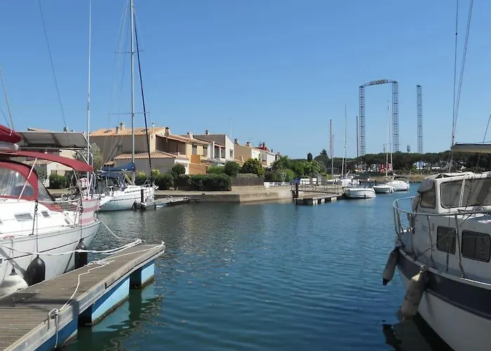 Raisin D'or, T2, Parking, Piscine Apartmán *